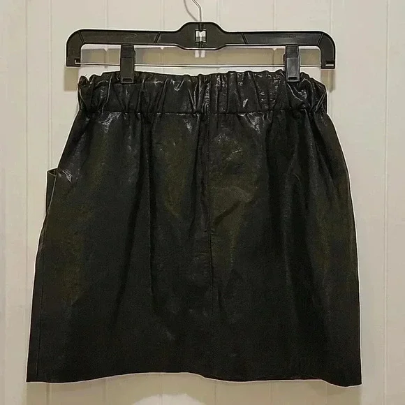 Zara Basics Faux Leather Mini Skirt Size XS - Picture 2 of 5